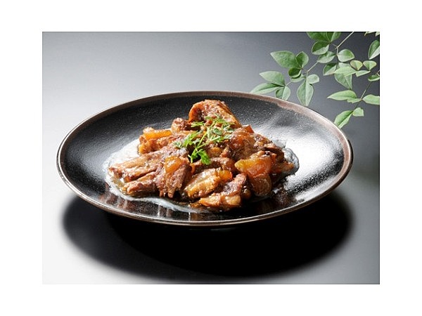 南九州産黒豚の豚骨煮