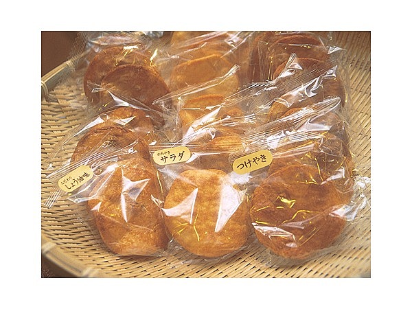 お醤油屋さんのおせんべい