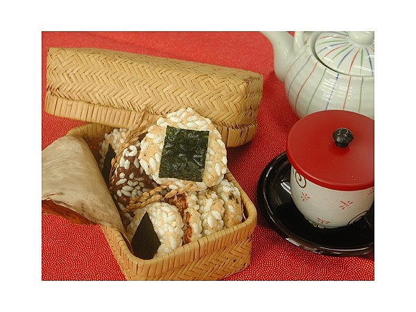 新潟賛菓おむすびころり