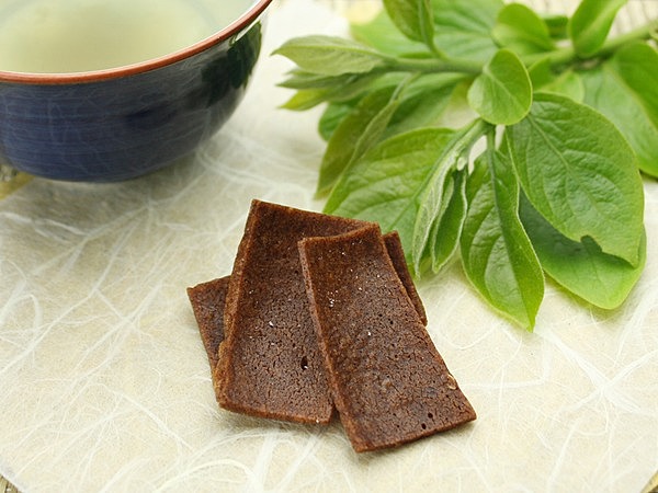 佐渡の柿餅揚げ