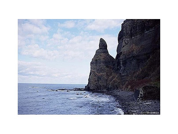 セタカムイ岩