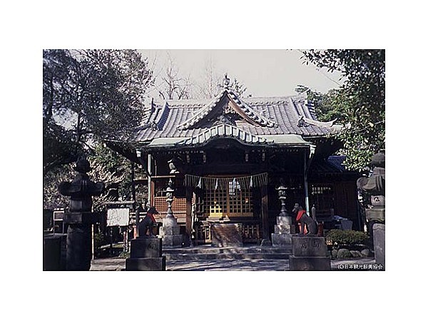 三囲神社