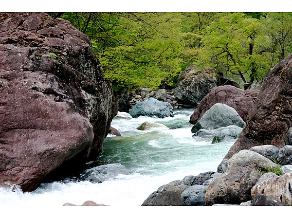 小滝川ヒスイ峡