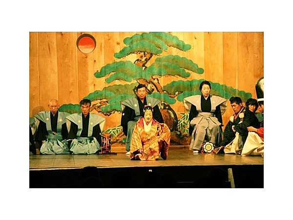 大膳神社能舞台