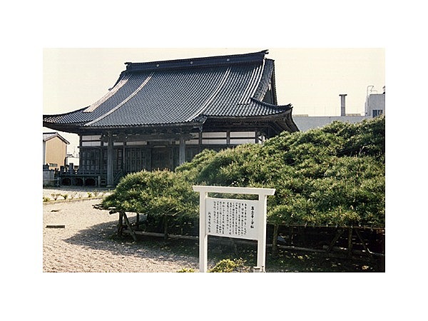 専念寺（富山県）