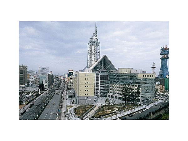 富山市役所展望塔