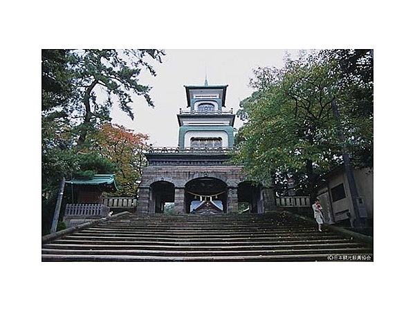 尾山神社神門