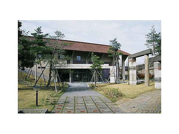 石川県九谷焼美術館