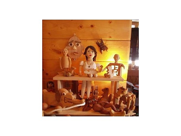 木のおもちゃナルカリクラフト