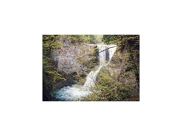 大滝（長野県栄村）