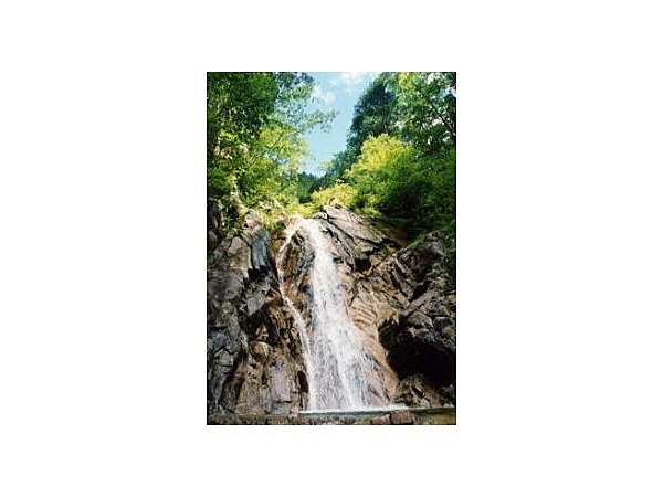 不動の滝(長野県松川村)