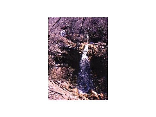 不動滝（長野県 小諸市）