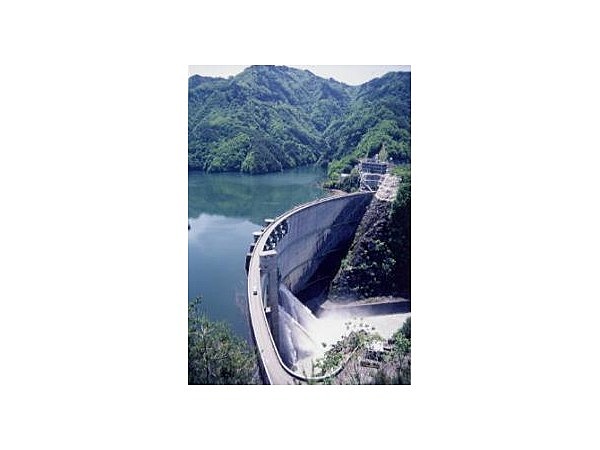 小渋ダム