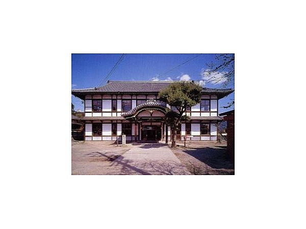 中野陣屋・県庁記念館