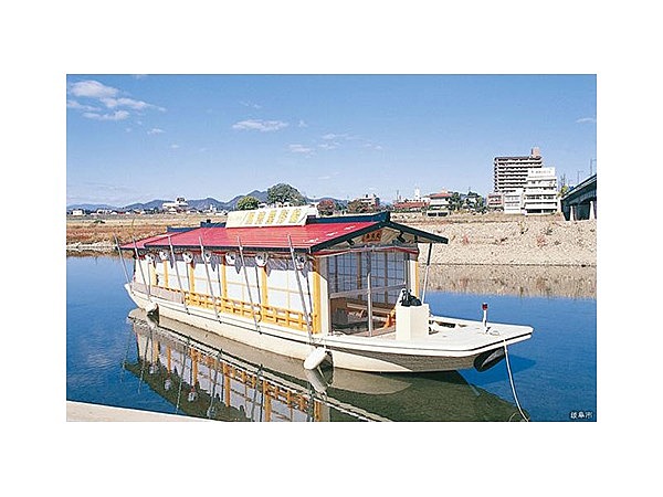 長良川鵜飼観覧船