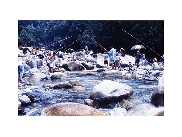 夕森国際ますつり場