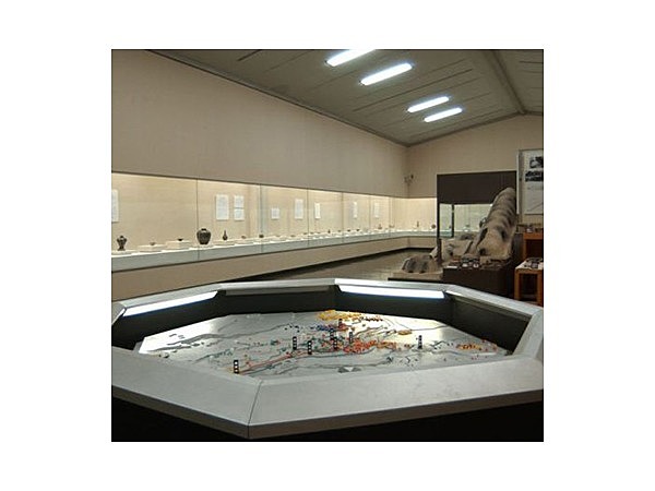 瑞浪市陶磁資料館