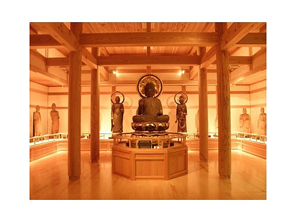 伊豆ならんだの里 河津平安の仏像展示館