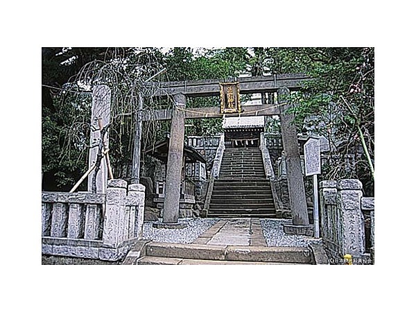 湯前神社