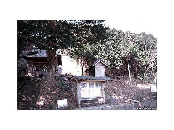 火雷神社の断層