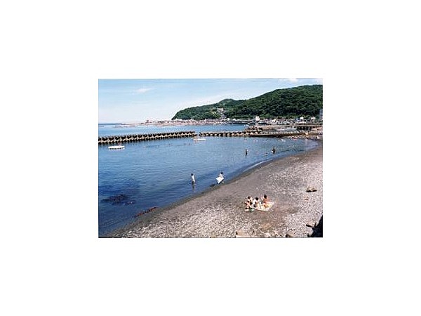網代温泉海水浴場