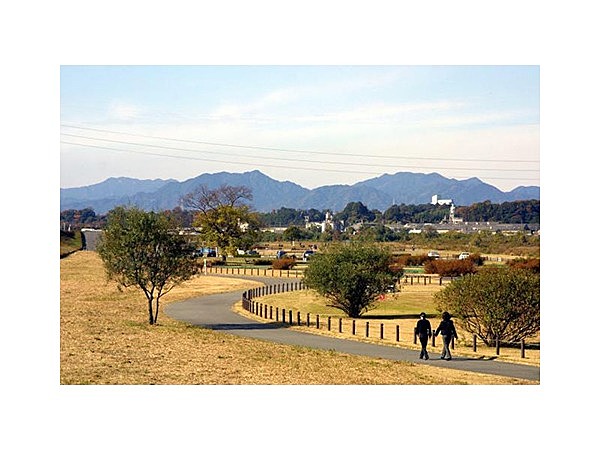 鈴鹿川河川緑地