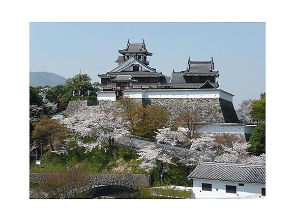 福知山城(福知山市郷土資料館・産業館)