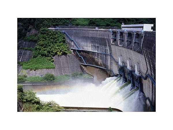 天ヶ瀬ダム