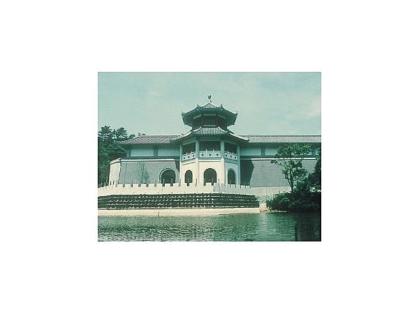 南あわじ市滝川記念美術館「玉青館」