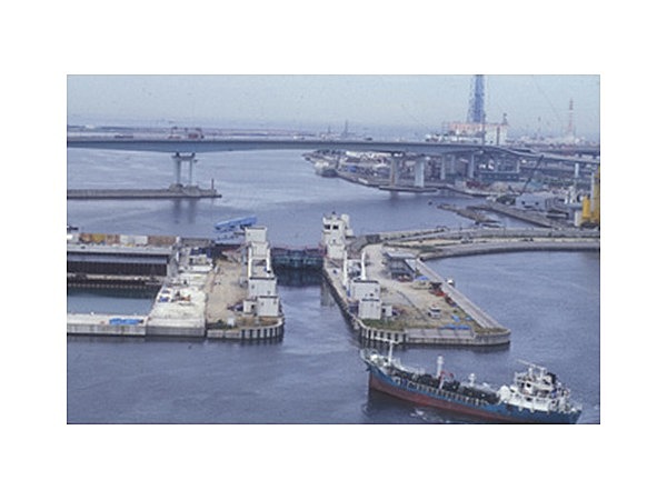 尼ロック（尼崎閘門）