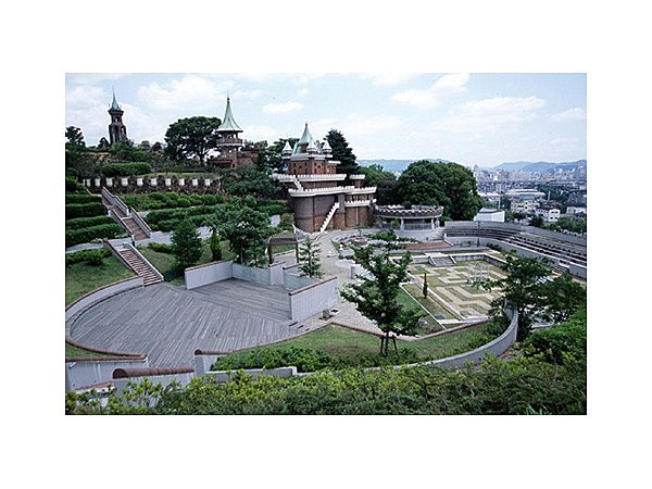 手柄山中央公園