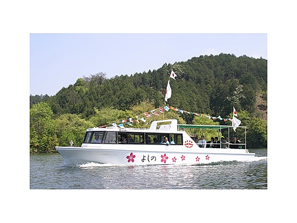 津風呂湖遊覧船（ダムサイト-みかえり橋-入道橋-ダムサイト）