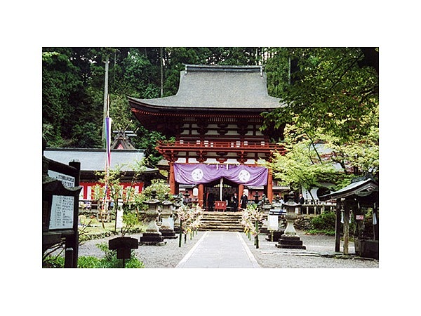 丹生都比売神社