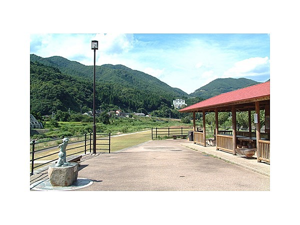 黒坂カワコふれあい公園