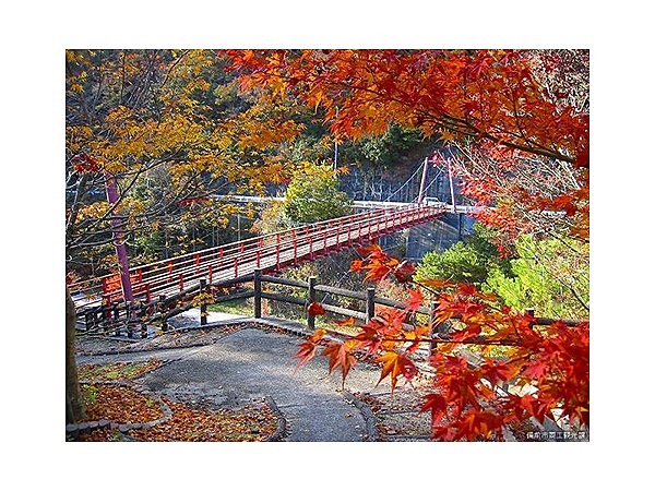 八塔寺川ダム公園