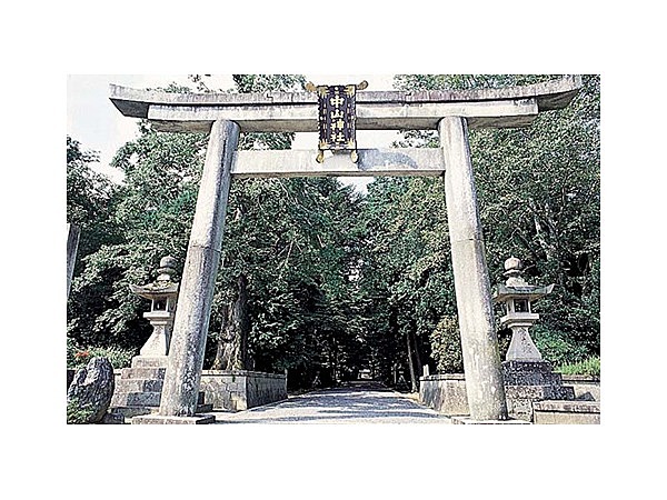 中山神社の社叢（神社の森）