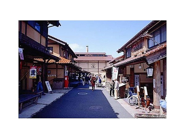 神楽門前湯治村