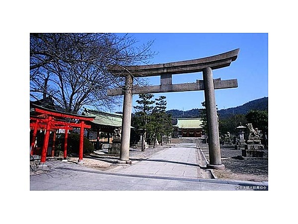 亀山神社