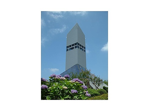 とよまつ紙ヒコーキ・タワー