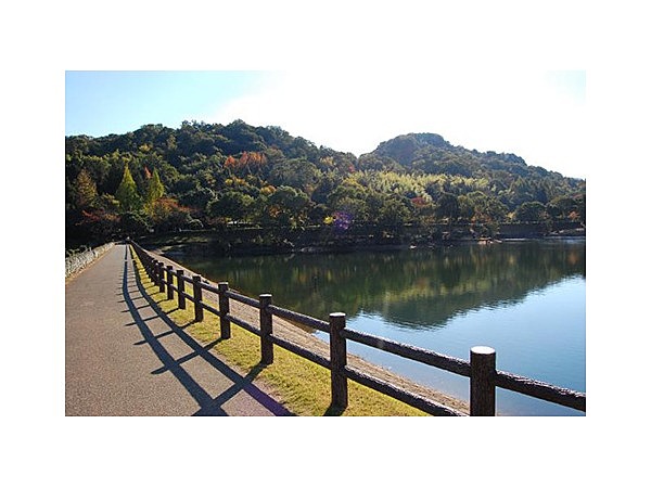 鏡山公園