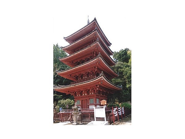明王院五重塔(国宝)