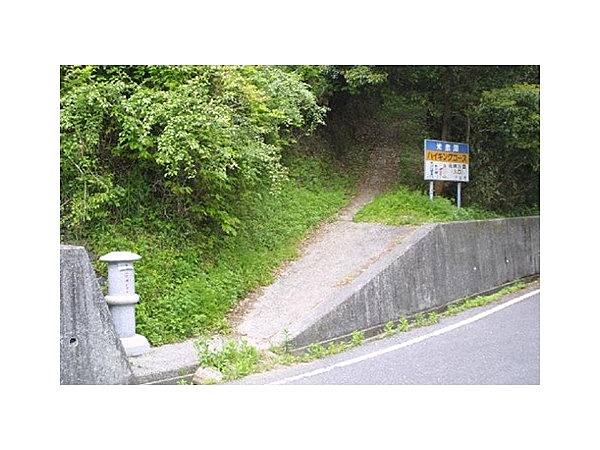 米泉湖ハイキングコース