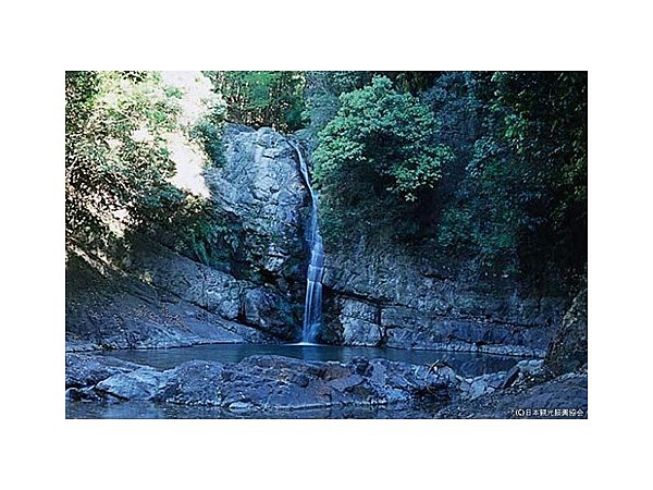 鮎返りの滝(香川県)