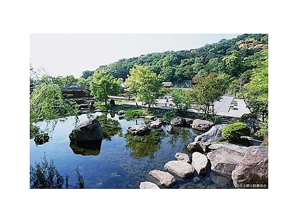 松山城二之丸史跡庭園