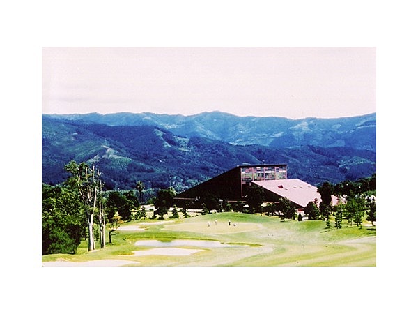 愛媛ゴルフ倶楽部