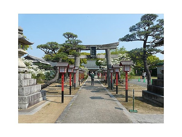 岡湊神社
