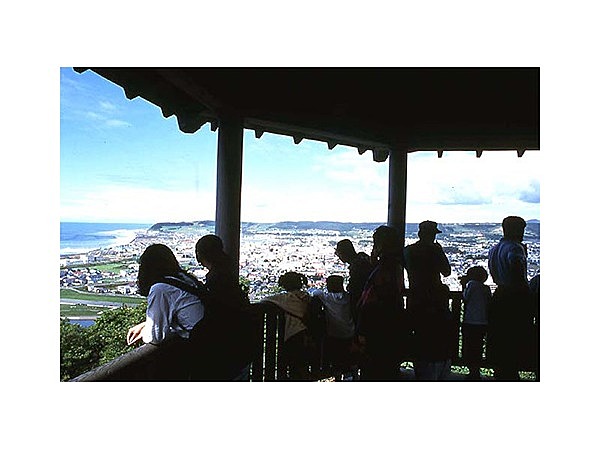 真歌山展望台
