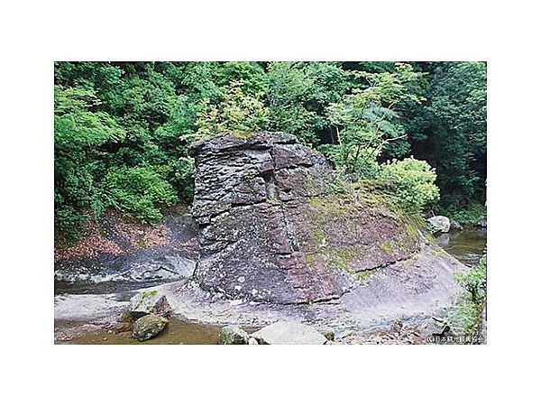 軍艦岩（福岡県）