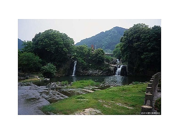 轟の滝（佐賀県）