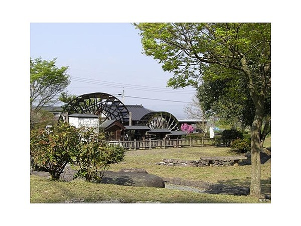 前川水源(亀尾城址公園)